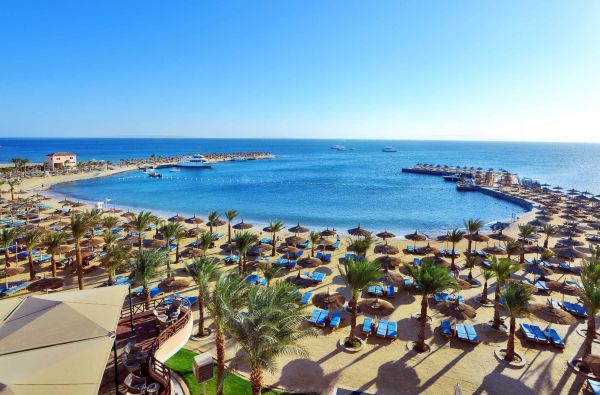 HURGADA. Kokybiškos atostogos. Skrydis, 7n. puikiame viešbutyje PICKALBATROS BEACH ALBATROS RESORT HURGHADA 4* su ”viskas įskaičiuota” maitinimu!